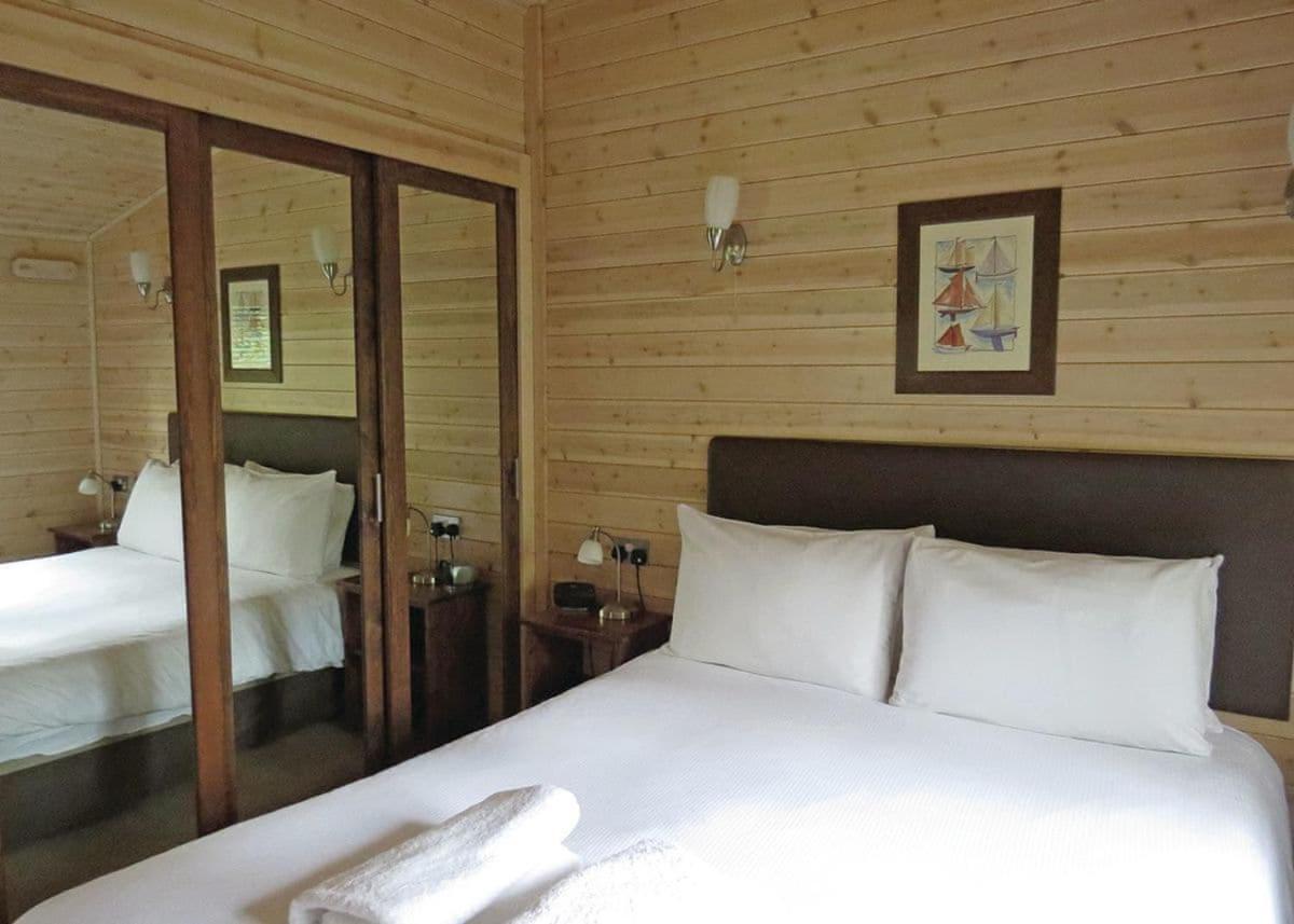 Landal Darwin Forest Great Rowsley Room photo